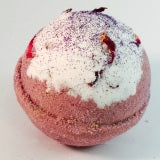 Load image into Gallery viewer, Calming Vetiver Bath Bomb
